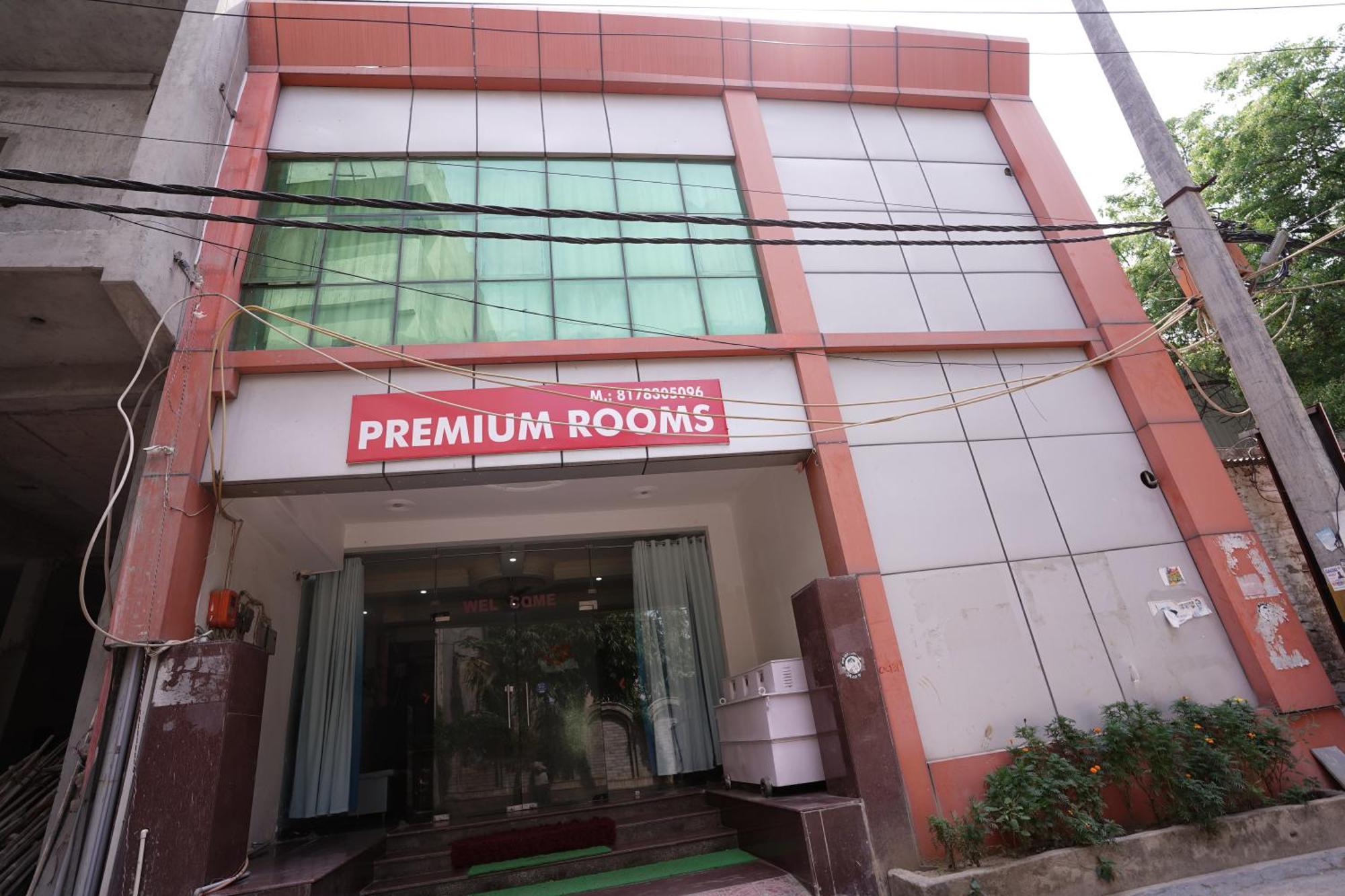 Hotel Lecston @Yashobhoomi Dwarka Sector - 25 Metro Station Delhi  Dış mekan fotoğraf