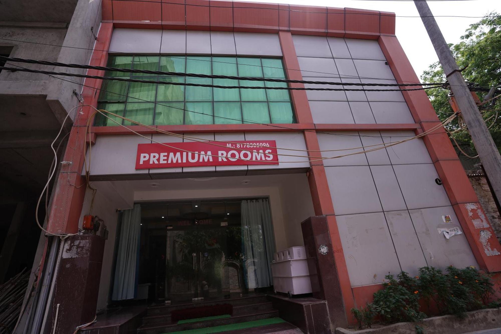 Hotel Lecston @Yashobhoomi Dwarka Sector - 25 Metro Station Delhi  Dış mekan fotoğraf